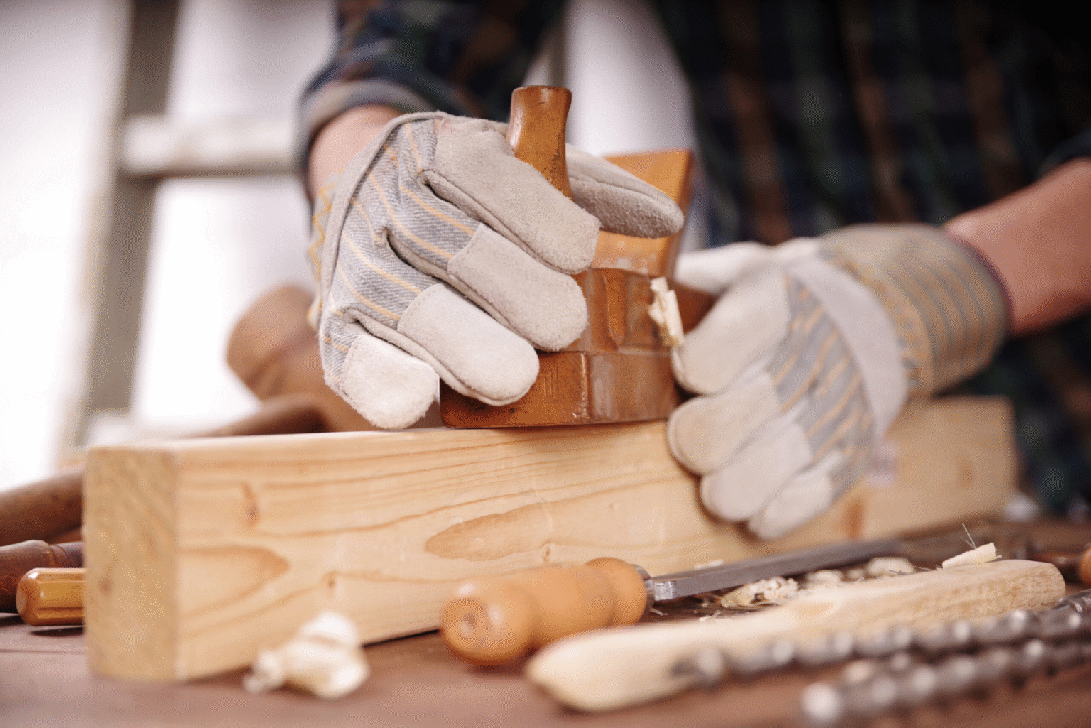 How Bespoke Joinery Services Help You Personalize Your Interior Design